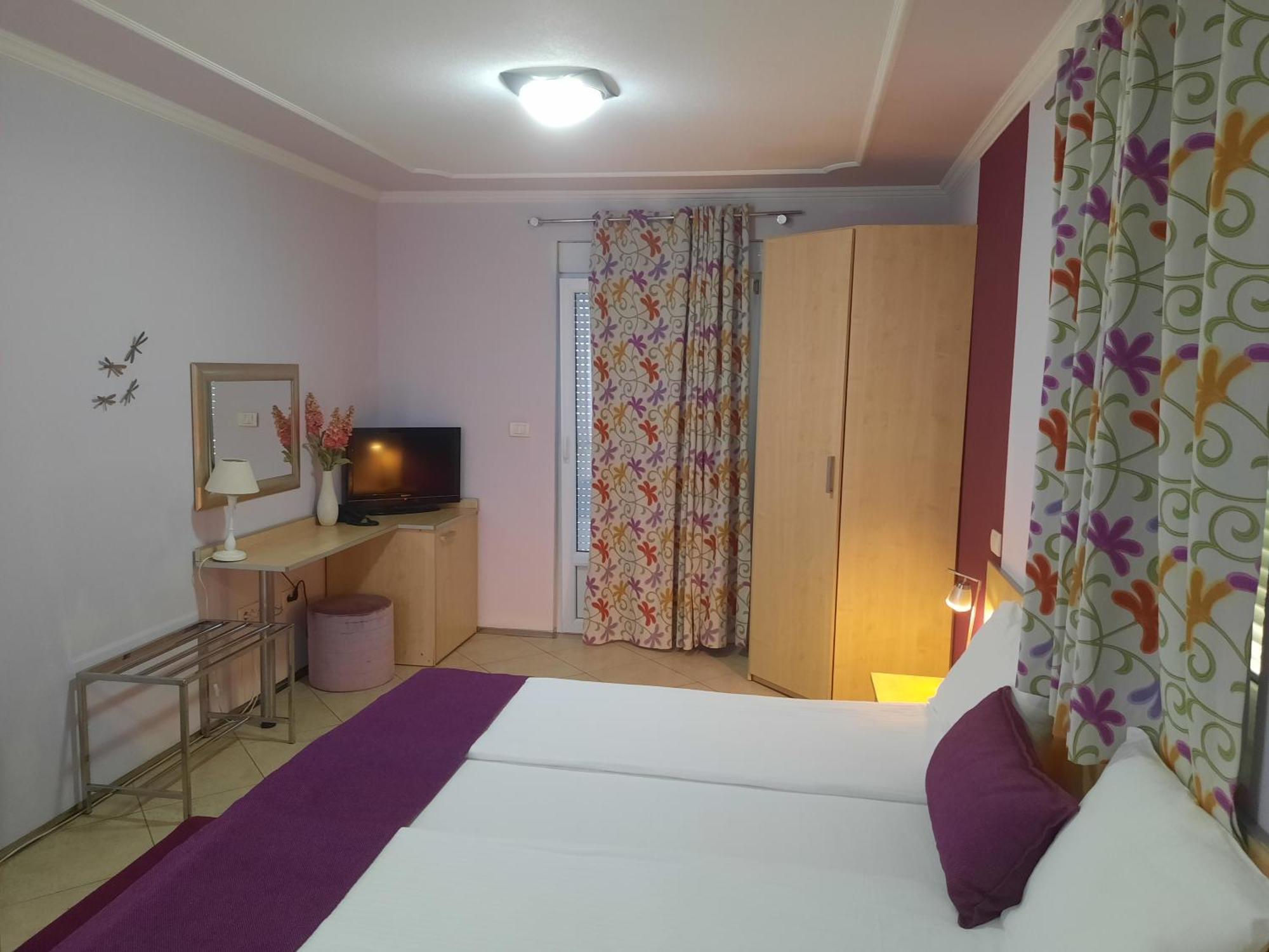 Hotel Aruba Budva Exterior foto