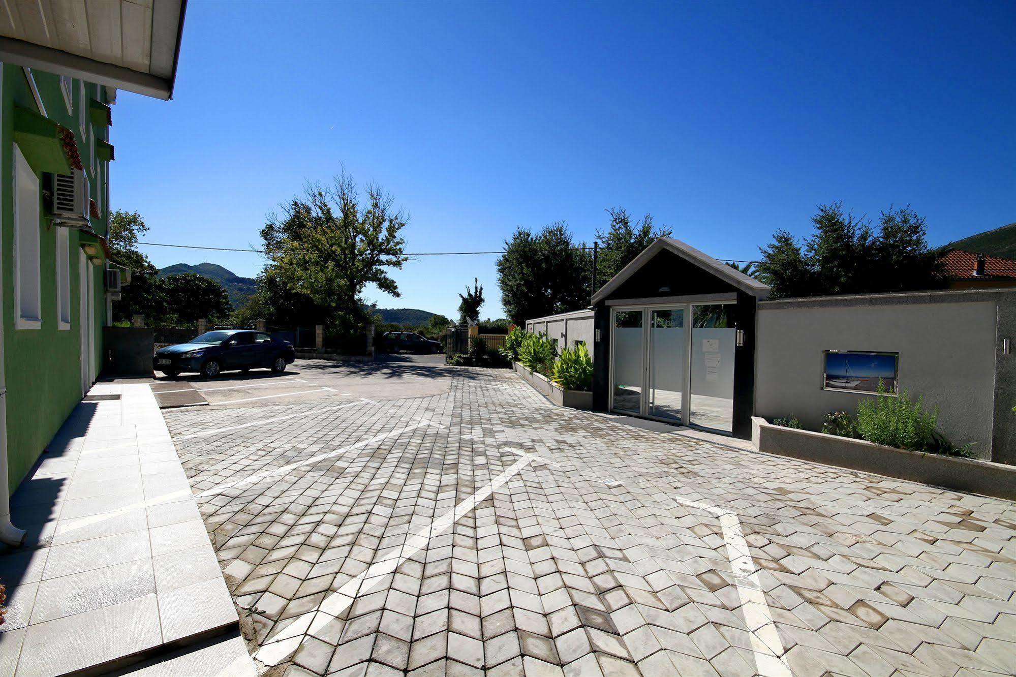 Hotel Aruba Budva Exterior foto